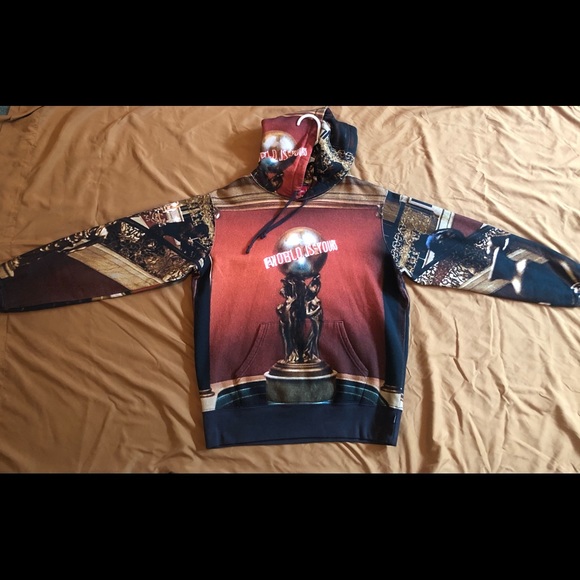 Supreme World is Yours hoodie - Picture 2 of 7